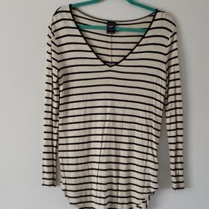 Gap long sleeve top